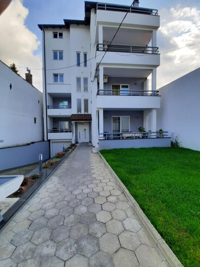 Divizija Lux Apartments Белград Экстерьер фото