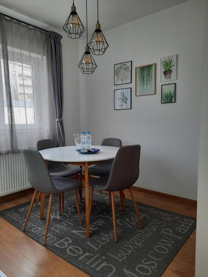 Divizija Lux Apartments Белград Экстерьер фото